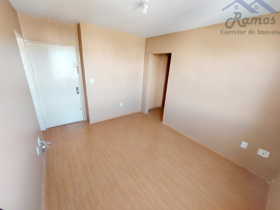 Imagem Imóvel com 1 Quarto à Venda, 36 m² em Cristal - Porto Alegre Imagem Imóvel com 1 Quarto à Venda, 36 m² em Cristal - Porto Alegre