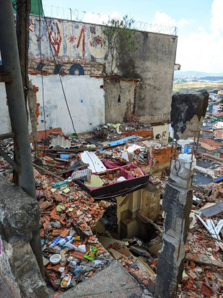 Imagem Terreno à Venda, 445 m² em Centro - Carapicuíba