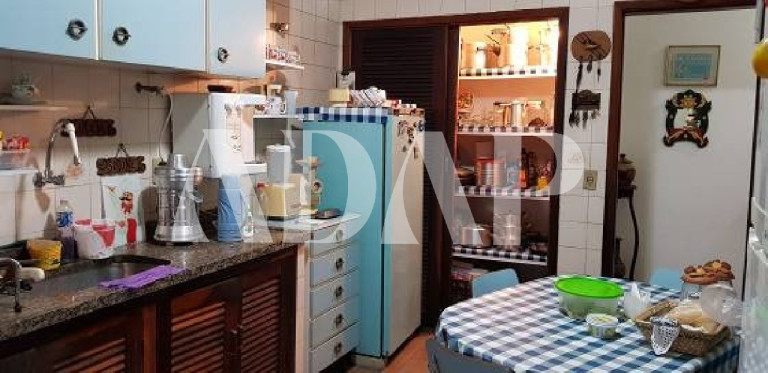 Imagem Casa com 6 Quartos à Venda, 355 m² em Vargem Pequena - Rio De Janeiro
