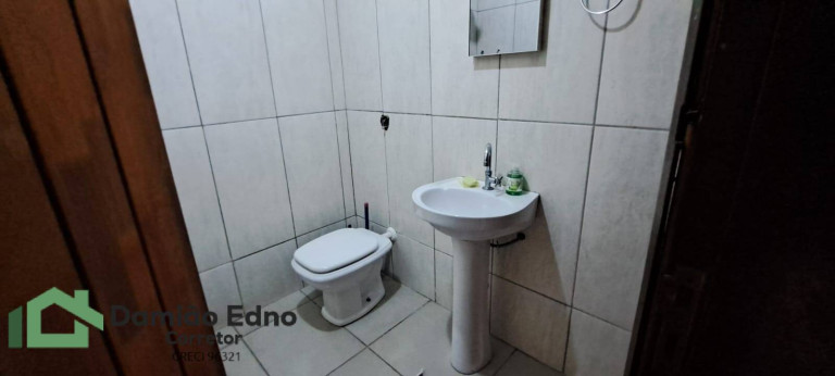 Imagem Casa com 4 Quartos à Venda, 190 m² em Anhangabaú - Jundiaí Imagem Casa com 4 Quartos à Venda, 190 m² em Anhangabaú - Jundiaí