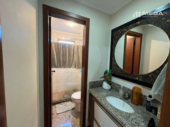 Imagem Apartamento com 4 Quartos à Venda, 180 m² em Praia Da Costa - Vila Velha Imagem Apartamento com 4 Quartos à Venda, 180 m² em Praia Da Costa - Vila Velha