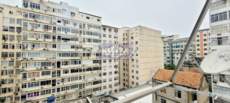 Imagem Apartamento com 2 Quartos à Venda, 70 m² em Copacabana - Rio De Janeiro Imagem Apartamento com 2 Quartos à Venda, 70 m² em Copacabana - Rio De Janeiro
