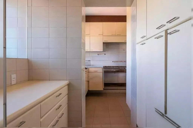 Imagem Apartamento com 3 Quartos para Alugar, 285 m² em Vila Madalena - São Paulo