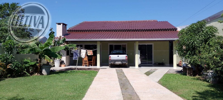 Casa com 3 Quartos à Venda, 165 m² em Nereidas - Guaratuba