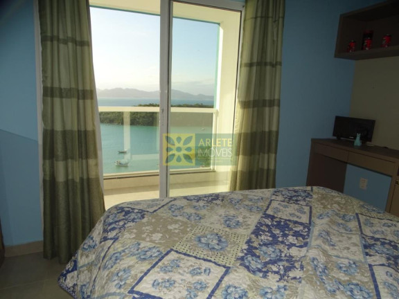 Imagem Casa com 4 Quartos à Venda, 276 m² em Araça - Porto Belo Imagem Casa com 4 Quartos à Venda, 276 m² em Araça - Porto Belo