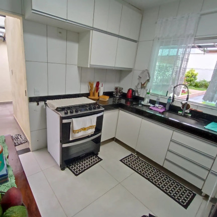 Imagem Casa de Condomínio com 3 Quartos à Venda, 259 m² em Jardim Veneza - Senador Canedo Imagem Casa de Condomínio com 3 Quartos à Venda, 259 m² em Jardim Veneza - Senador Canedo