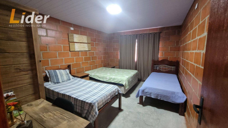 Imagem Casa com 3 Quartos à Venda, 220 m² em Humaitá - Juiz De Fora