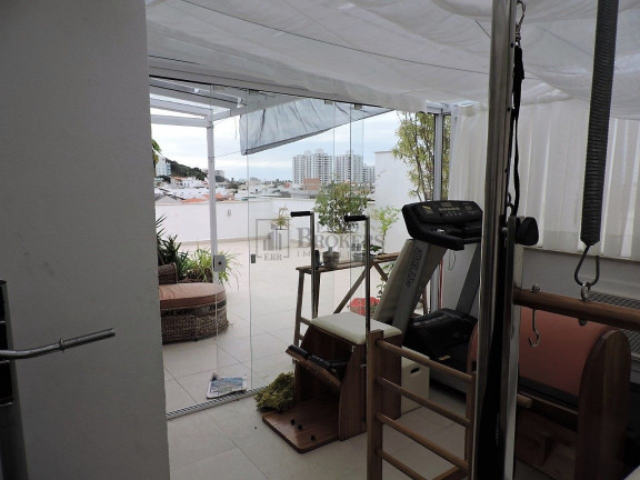 Imagem Casa com 5 Quartos à Venda, 360 m² em Praia Dos Amores - Balneário Camboriú