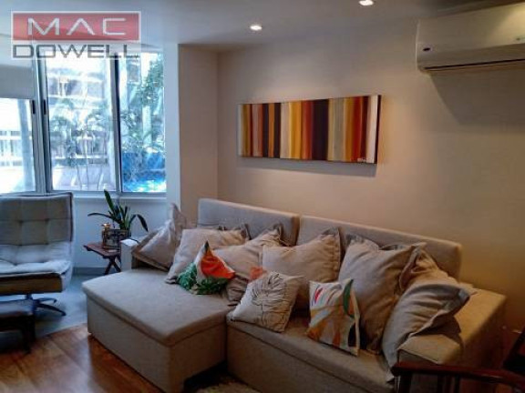 Imagem Apartamento com 3 Quartos à Venda, 172 m² em Leme / Rio De Janeiro / Rj - Rio De Janeiro Imagem Apartamento com 3 Quartos à Venda, 172 m² em Leme / Rio De Janeiro / Rj - Rio De Janeiro