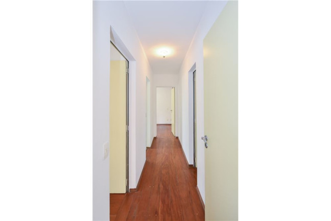 Imagem Imóvel com 3 Quartos à Venda,  em Moema - São Paulo
