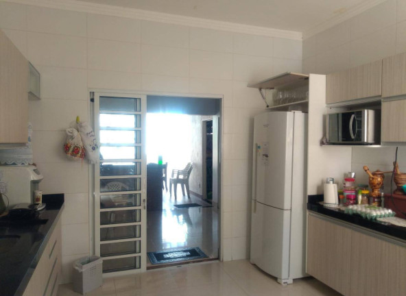 Imagem Casa com 3 Quartos à Venda, 208 m² em Quilombo - Cuiabá Imagem Casa com 3 Quartos à Venda, 208 m² em Quilombo - Cuiabá