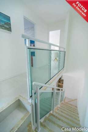 Imagem Casa com 3 Quartos à Venda, 105 m² em Centro - Eusébio