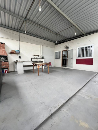 Imagem Casa com 3 Quartos para Alugar ou Temporada, 90 m² em Alterosas - Serra