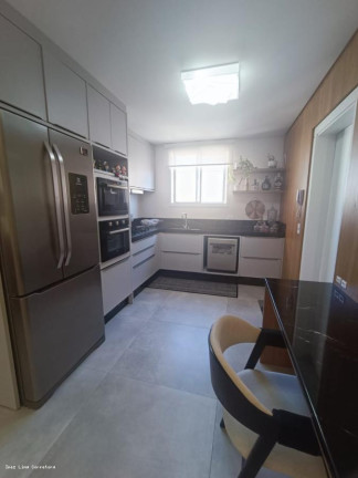 Imagem Apartamento com 3 Quartos à Venda, 145 m² em Meia Praia - Itapema Imagem Apartamento com 3 Quartos à Venda, 145 m² em Meia Praia - Itapema