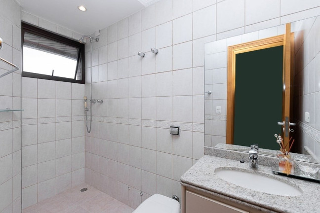 Imagem Imóvel com 4 Quartos à Venda, 245 m² em Vila Campesina - Osasco Imagem Imóvel com 4 Quartos à Venda, 245 m² em Vila Campesina - Osasco