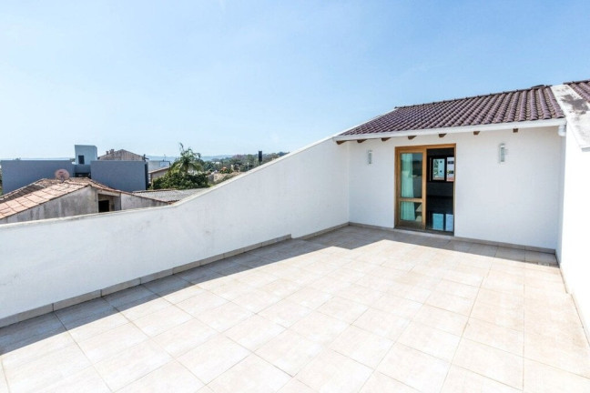 Imagem Casa com 3 Quartos à Venda,  em Espírito Santo - Porto Alegre