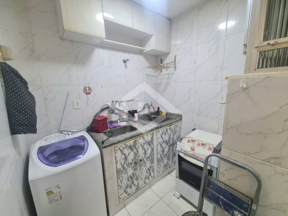 Imagem Apartamento com 1 Quarto à Venda, 30 m² em Copacabana - Rio De Janeiro Imagem Apartamento com 1 Quarto à Venda, 30 m² em Copacabana - Rio De Janeiro