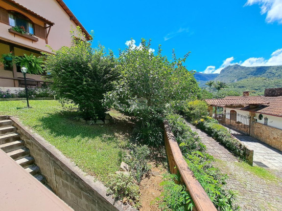 Casa com 4 Quartos à Venda, 715 m² em Posse - Teresópolis