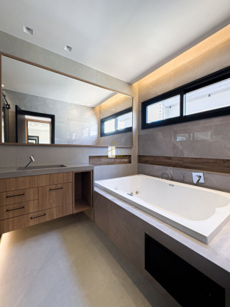 Imagem Casa com 5 Quartos à Venda, 355 m² em Portal De Jacaraípe - Serra Imagem Casa com 5 Quartos à Venda, 355 m² em Portal De Jacaraípe - Serra