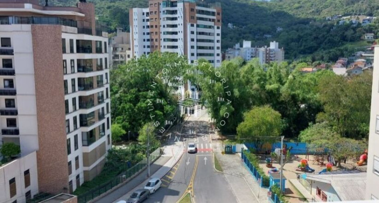 Cobertura com 3 Quartos à Venda, 136 m² em Córrego Grande - Florianópolis