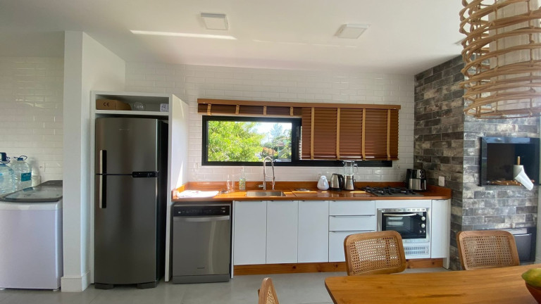 Imagem Casa com 4 Quartos à Venda, 187 m² em Morrinhos - Garopaba