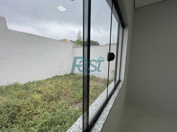 Imagem Casa com 3 Quartos à Venda, 180 m² em Jardim Comodoro - Cuiabá Imagem Casa com 3 Quartos à Venda, 180 m² em Jardim Comodoro - Cuiabá