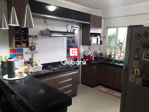 Imagem Apartamento com 3 Quartos à Venda, 44 m² em Morada Do Sol - Montes Claros Imagem Apartamento com 3 Quartos à Venda, 44 m² em Morada Do Sol - Montes Claros