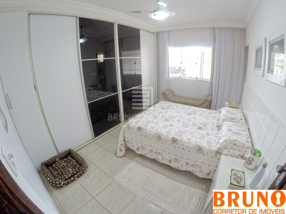 Imagem Casa com 3 Quartos à Venda, 200 m² em Itapebussu - Guarapari Imagem Casa com 3 Quartos à Venda, 200 m² em Itapebussu - Guarapari