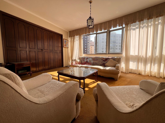 Imóvel com 4 Quartos à Venda, 228 m² em Gonzaga - Santos