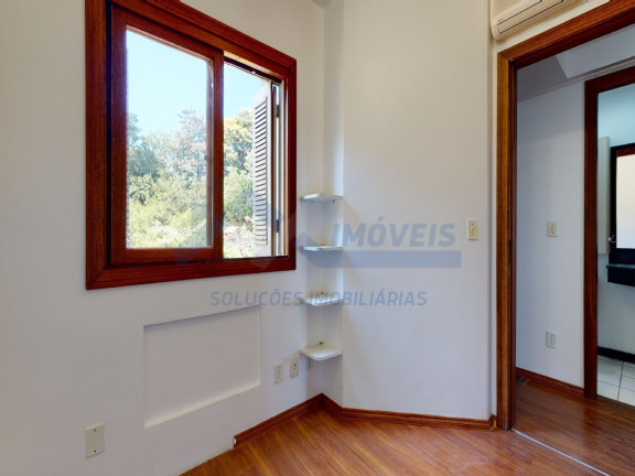 Imagem Casa com 3 Quartos à Venda, 230 m² em Cristal - Porto Alegre Imagem Casa com 3 Quartos à Venda, 230 m² em Cristal - Porto Alegre