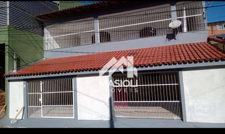 Casa com 5 Quartos à Venda, 100 m² em Glória - Vila Velha