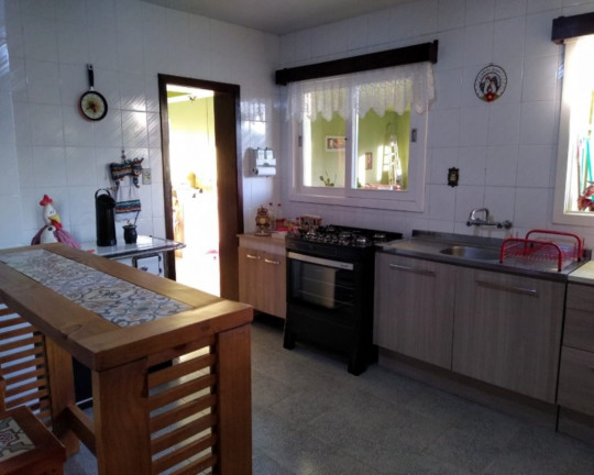 Imagem Imóvel com 4 Quartos à Venda, em Logradouro - Nova Petrópolis Imagem Imóvel com 4 Quartos à Venda, em Logradouro - Nova Petrópolis