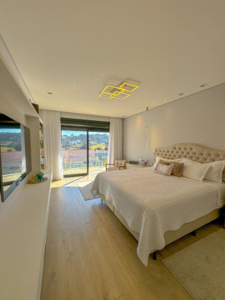 Imagem Casa com 3 Quartos à Venda, 550 m² em Nova Gardênia - Atibaia Imagem Casa com 3 Quartos à Venda, 550 m² em Nova Gardênia - Atibaia