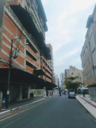 Imagem Apartamento com 3 Quartos à Venda, 135 m² em Centro - Balneário Camboriú Imagem Apartamento com 3 Quartos à Venda, 135 m² em Centro - Balneário Camboriú