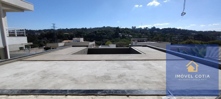 Imagem Casa de Condomínio com 3 Quartos à Venda, 750 m² em Jardim Do Golf I - Jandira
