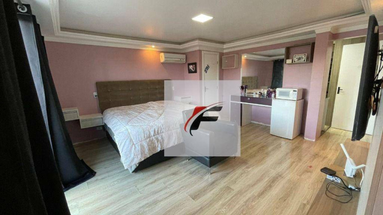 Imagem Sobrado com 4 Quartos à Venda, 350 m² em Campo De Santana - Curitiba Imagem Sobrado com 4 Quartos à Venda, 350 m² em Campo De Santana - Curitiba