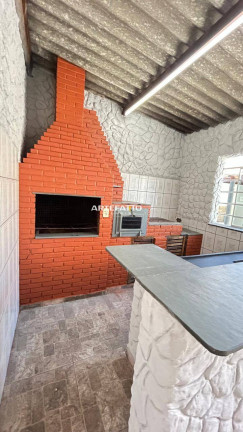 Imagem Casa com 3 Quartos à Venda, 130 m² Imagem Casa com 3 Quartos à Venda, 130 m²