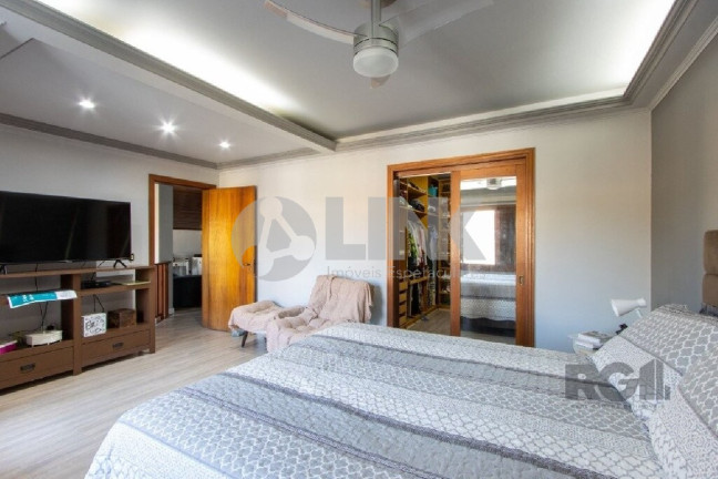 Imagem Casa com 5 Quartos à Venda, 336 m² em Glória - Porto Alegre Imagem Casa com 5 Quartos à Venda, 336 m² em Glória - Porto Alegre