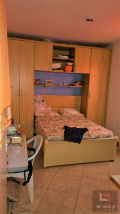 Imagem Casa com 2 Quartos à Venda, 120 m² em Jardim Utinga - Santo André