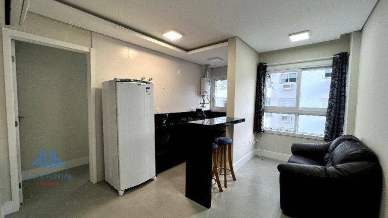 Imagem Studio com 1 Quarto para Alugar, 30 m² em Trindade - Florianópolis Imagem Studio com 1 Quarto para Alugar, 30 m² em Trindade - Florianópolis