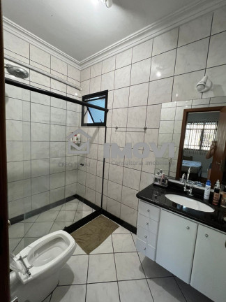 Imagem Casa com 3 Quartos à Venda, 200 m² em Glória - Vila Velha Imagem Casa com 3 Quartos à Venda, 200 m² em Glória - Vila Velha