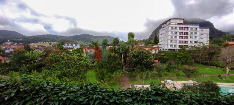 Imagem Apartamento com 2 Quartos para Alugar, 89 m² em Alto - Teresópolis