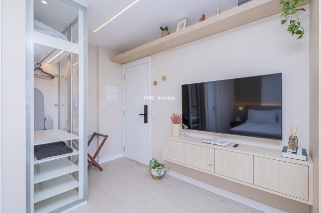 Imagem Imóvel com 1 Quarto para Alugar, 29 m² em Itaim Bibi - São Paulo Imagem Imóvel com 1 Quarto para Alugar, 29 m² em Itaim Bibi - São Paulo