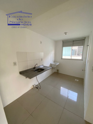 Imagem Imóvel com 2 Quartos à Venda, 47 m² em Vila Nova - Porto Alegre Imagem Imóvel com 2 Quartos à Venda, 47 m² em Vila Nova - Porto Alegre
