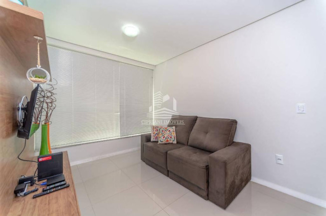 Imagem Apartamento com 2 Quartos à Venda, 67 m² em Centro - Balneário Camboriú
