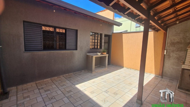 Imagem Casa com 3 Quartos à Venda, 61 m² em Centro - Bragança Paulista Imagem Casa com 3 Quartos à Venda, 61 m² em Centro - Bragança Paulista