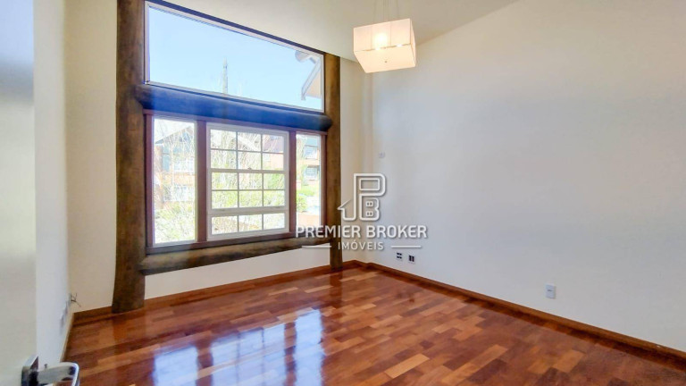 Imagem Casa com 4 Quartos à Venda, 263 m² em Iucas - Teresópolis Imagem Casa com 4 Quartos à Venda, 263 m² em Iucas - Teresópolis