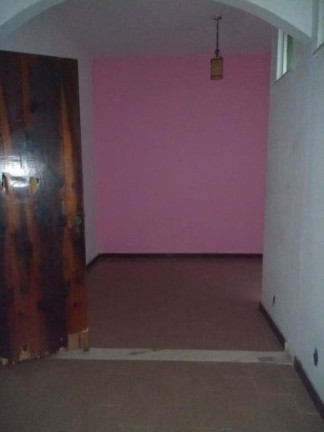 Imagem Casa com 4 Quartos à Venda, 250 m² em Boca Do Rio - Salvador Imagem Casa com 4 Quartos à Venda, 250 m² em Boca Do Rio - Salvador