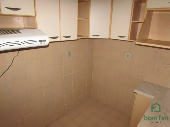 Imagem Apartamento com 3 Quartos para Alugar, 90 m² em Centro Histórico - Porto Alegre Imagem Apartamento com 3 Quartos para Alugar, 90 m² em Centro Histórico - Porto Alegre