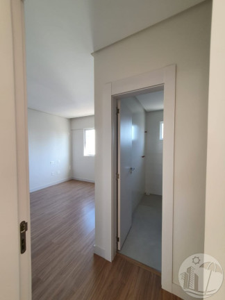 Imagem Apartamento com 3 Quartos à Venda, 139 m² em Centro - Balneário Camboriú Imagem Apartamento com 3 Quartos à Venda, 139 m² em Centro - Balneário Camboriú